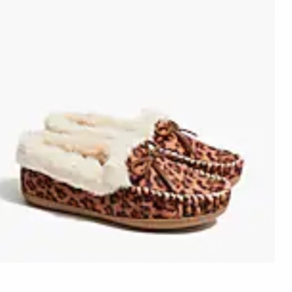 LEOPARD SLIPPERS
